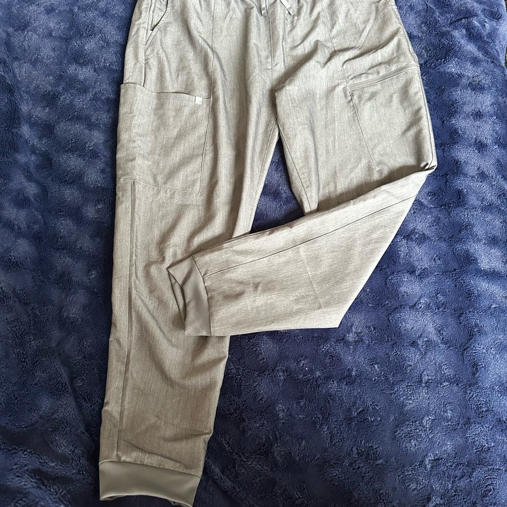 Fabletics Women's Joggers in Heather Grey